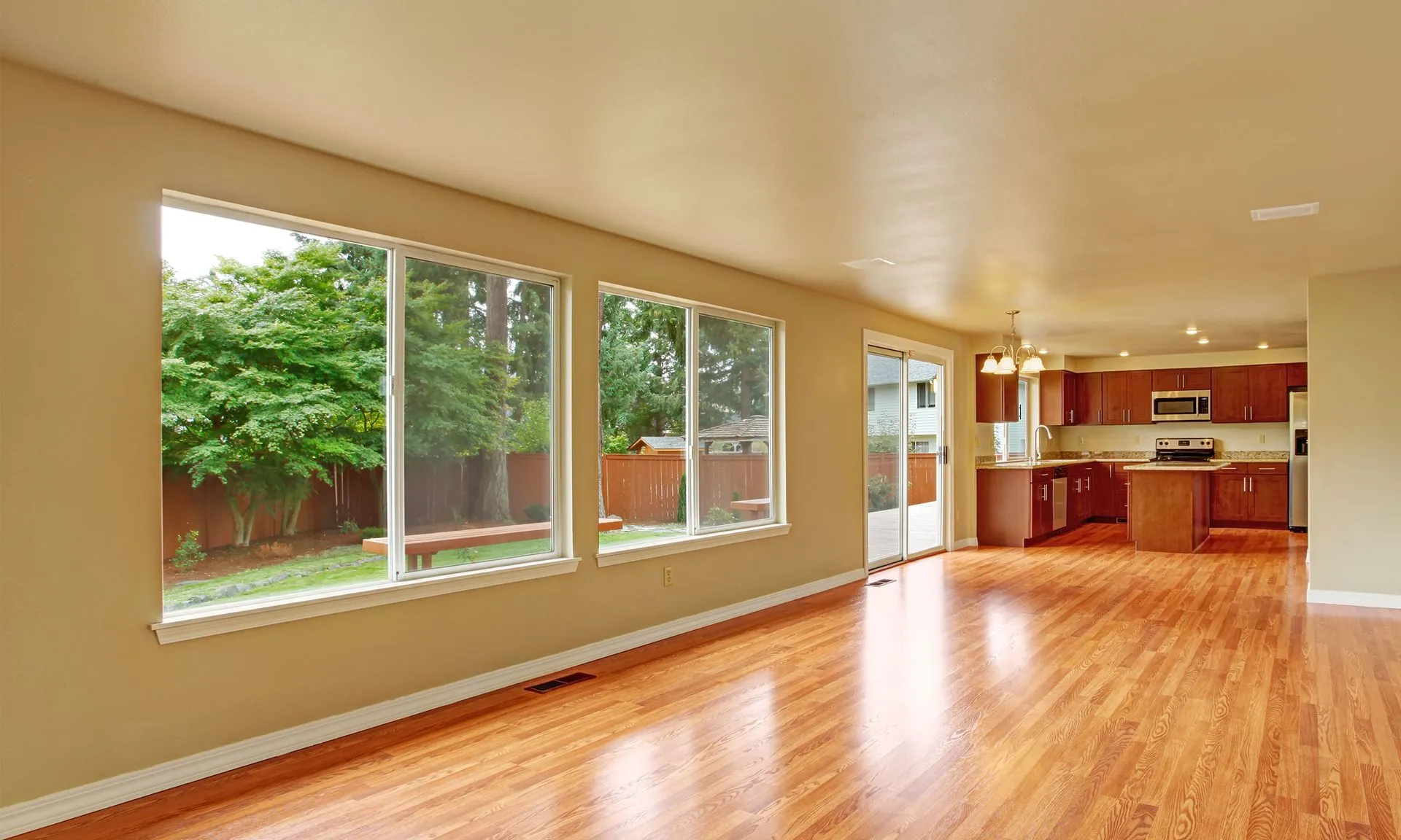 williamsburg-window-company-sliding-2880w.jpg